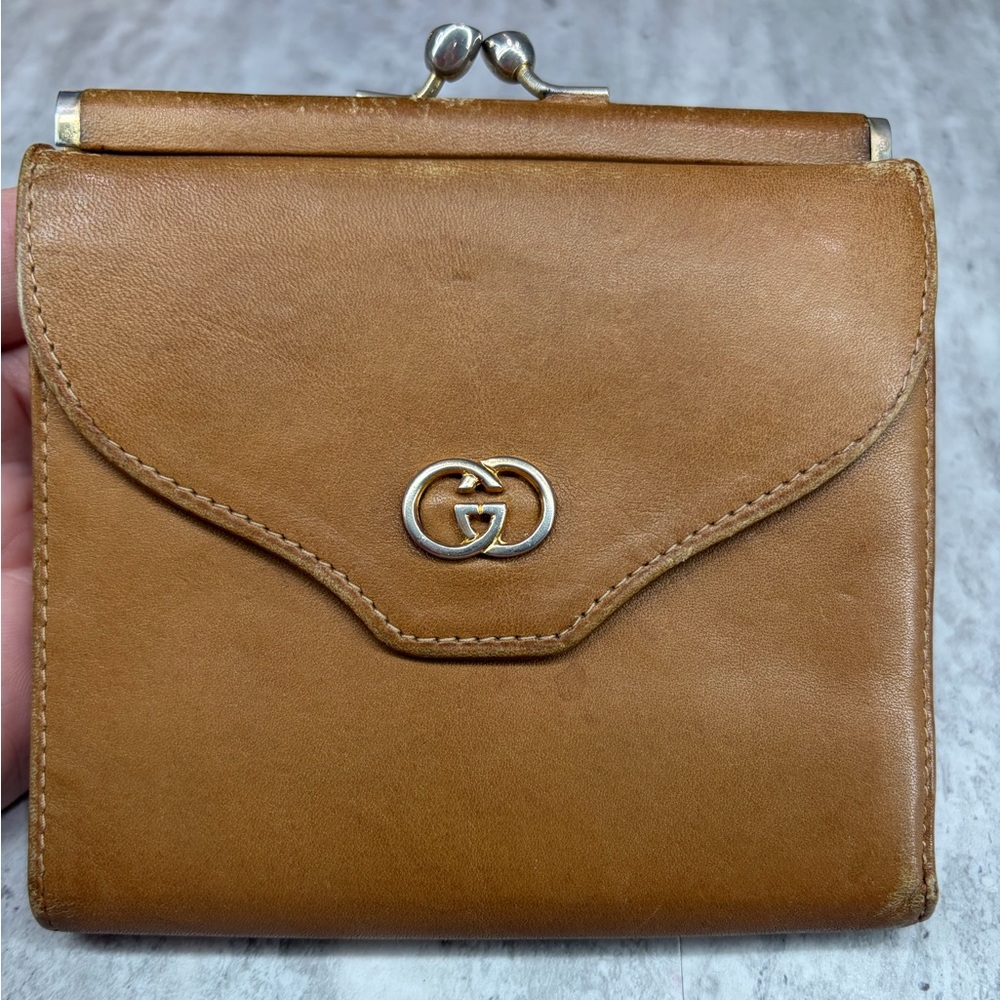 Vintage Kisslock Gucci Camel Tan Leather Wallet